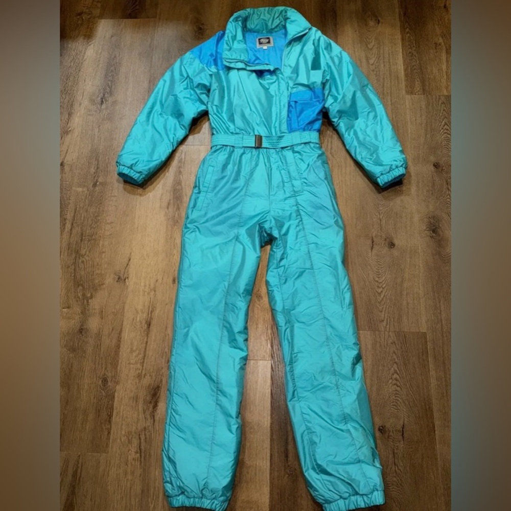 Vintage women’s one piece ski suit 70/80s